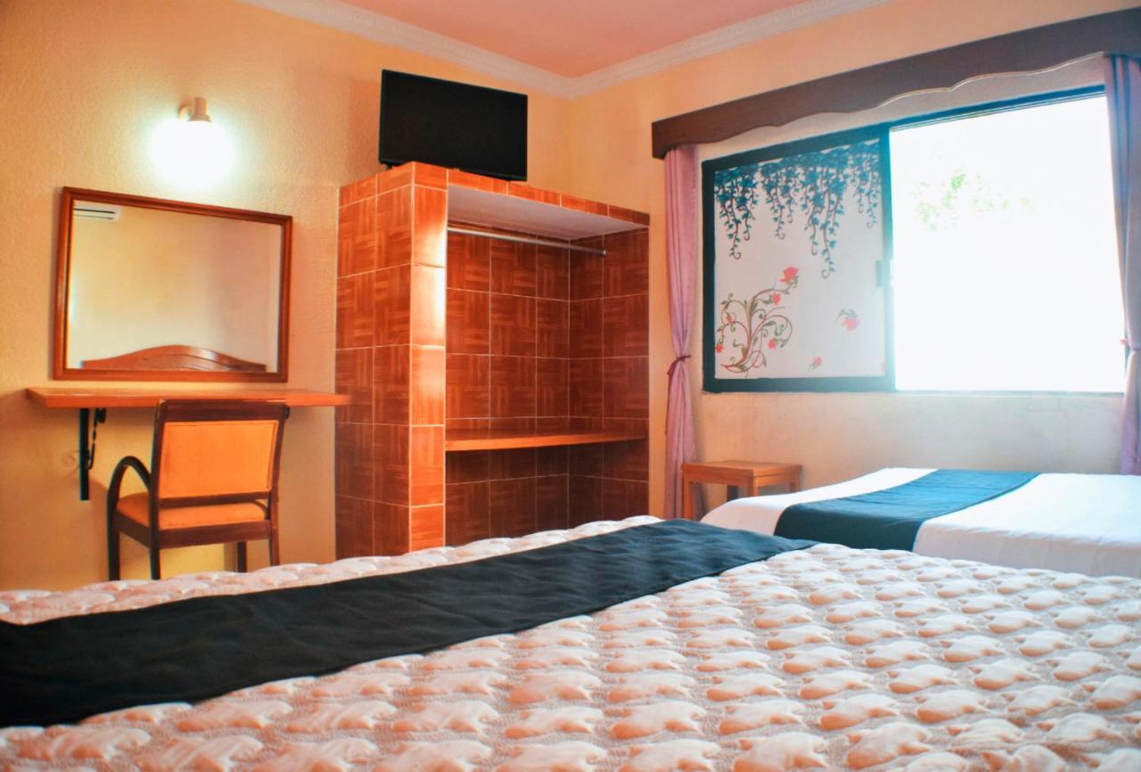 Hotel Hacienda Sánchez Valladolid  Kültér fotó