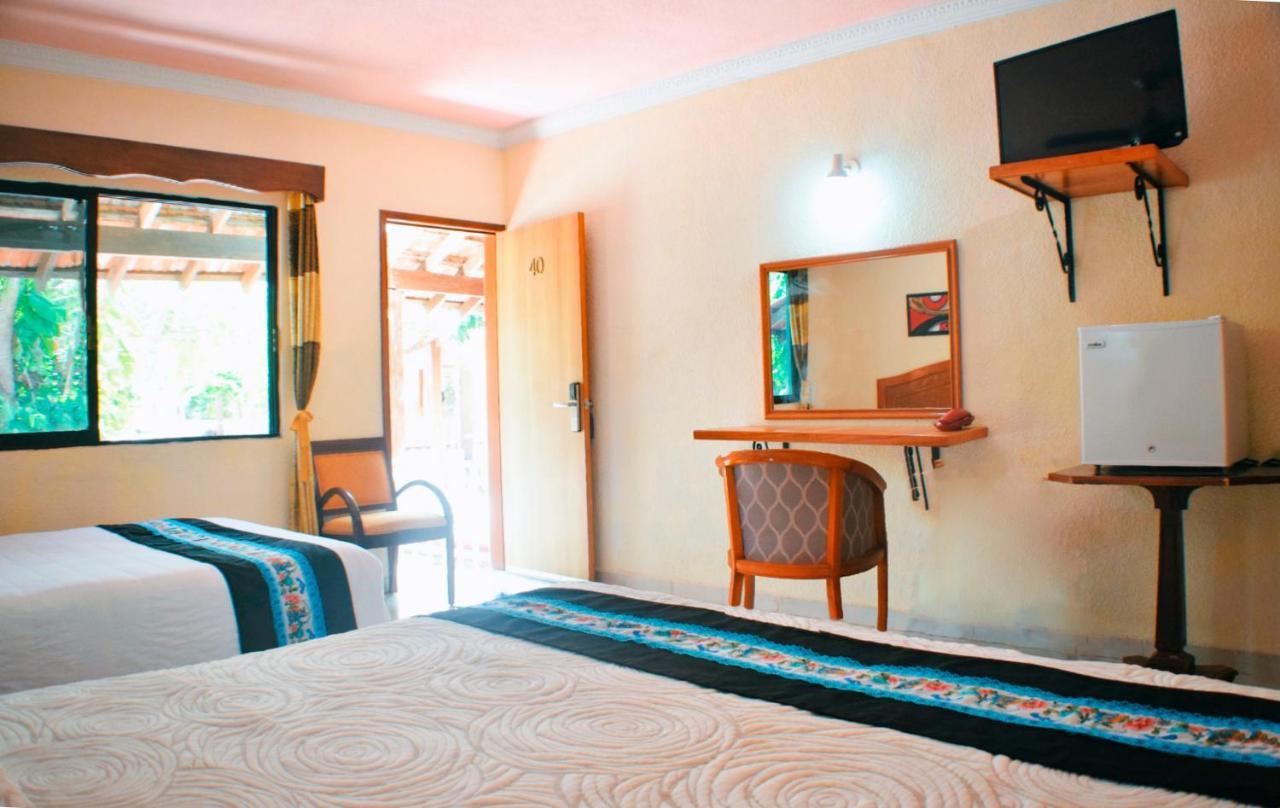 Hotel Hacienda Sánchez Valladolid  Kültér fotó
