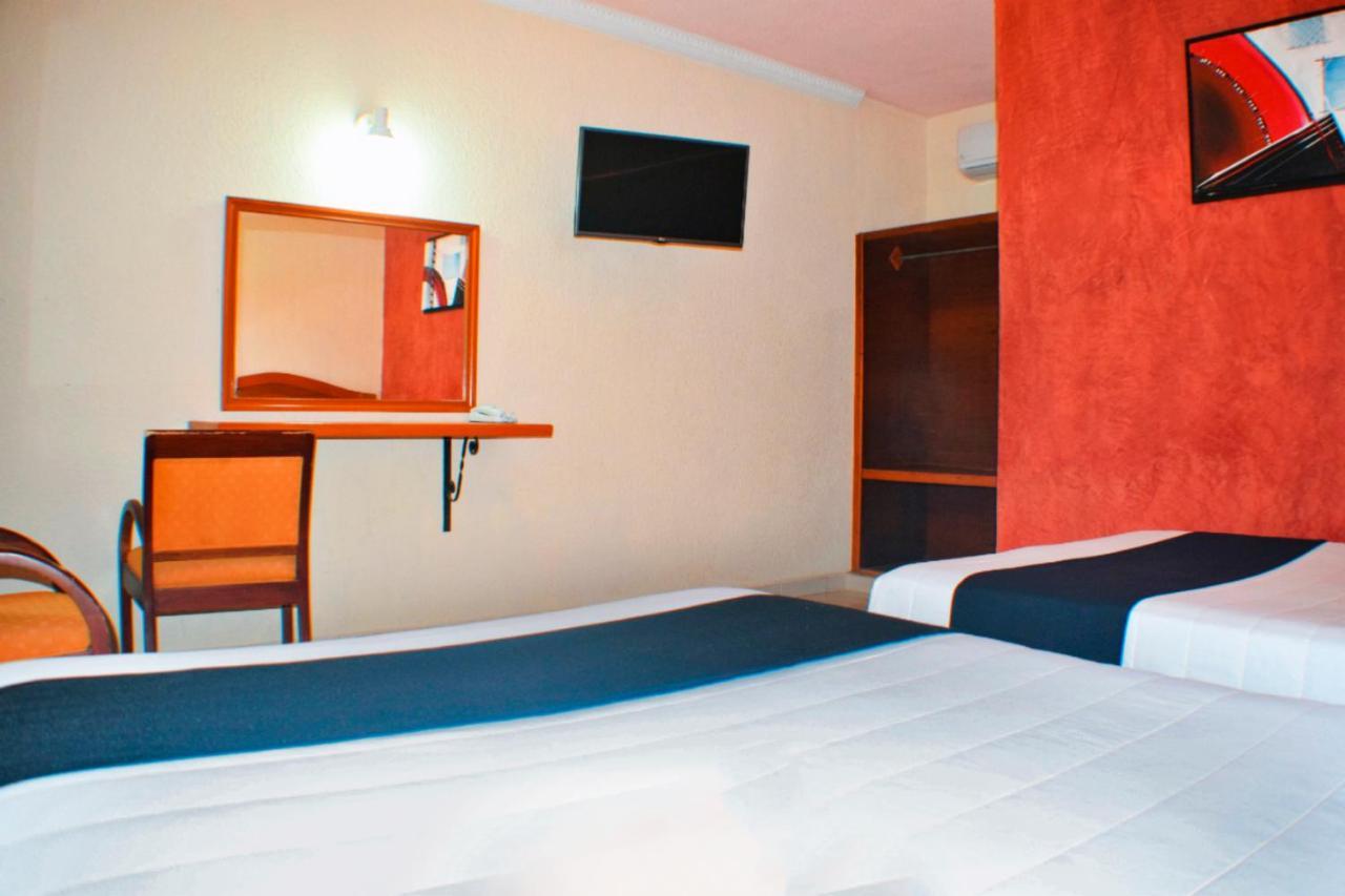 Hotel Hacienda Sánchez Valladolid  Kültér fotó