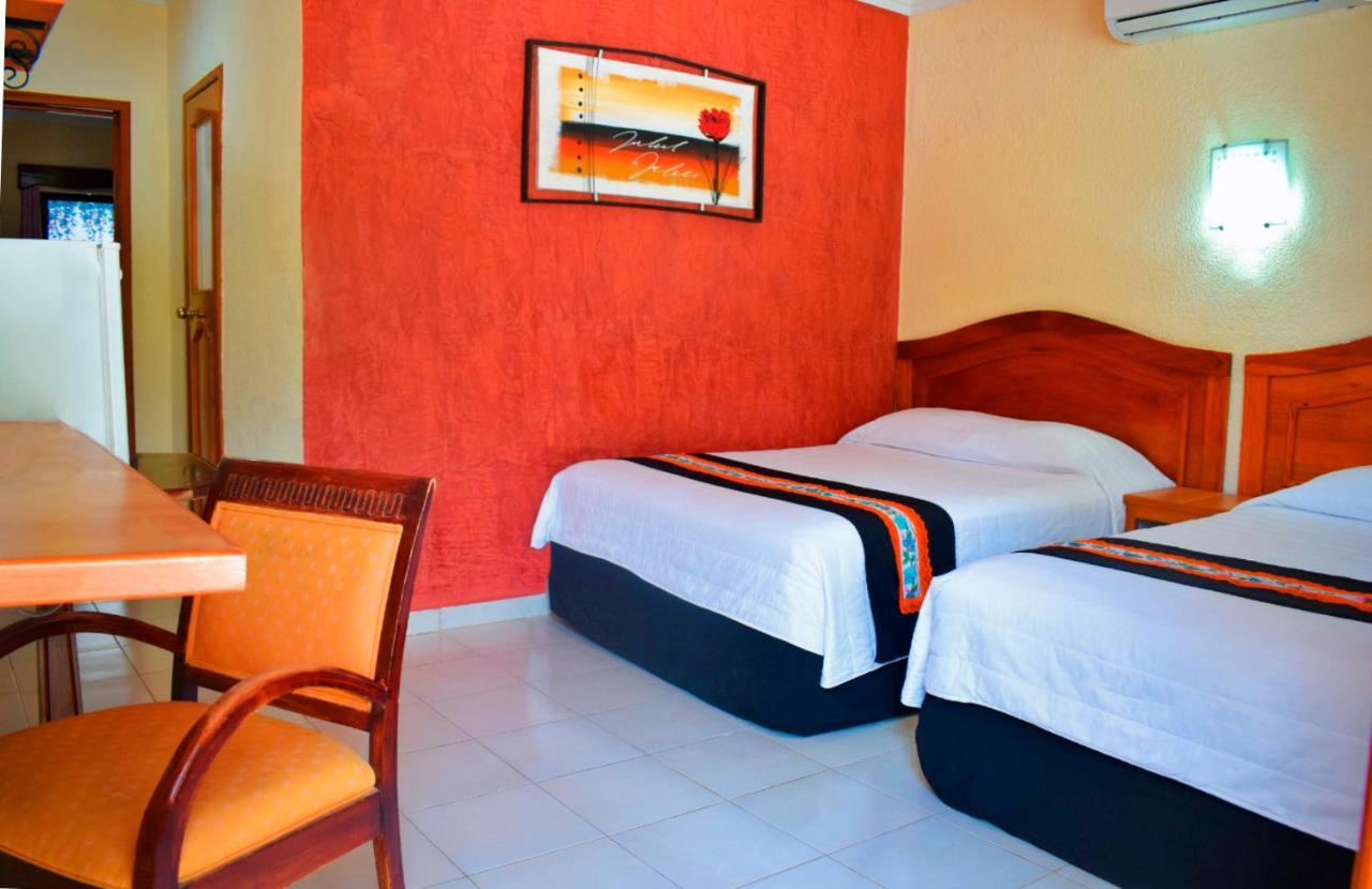 Hotel Hacienda Sánchez Valladolid  Kültér fotó